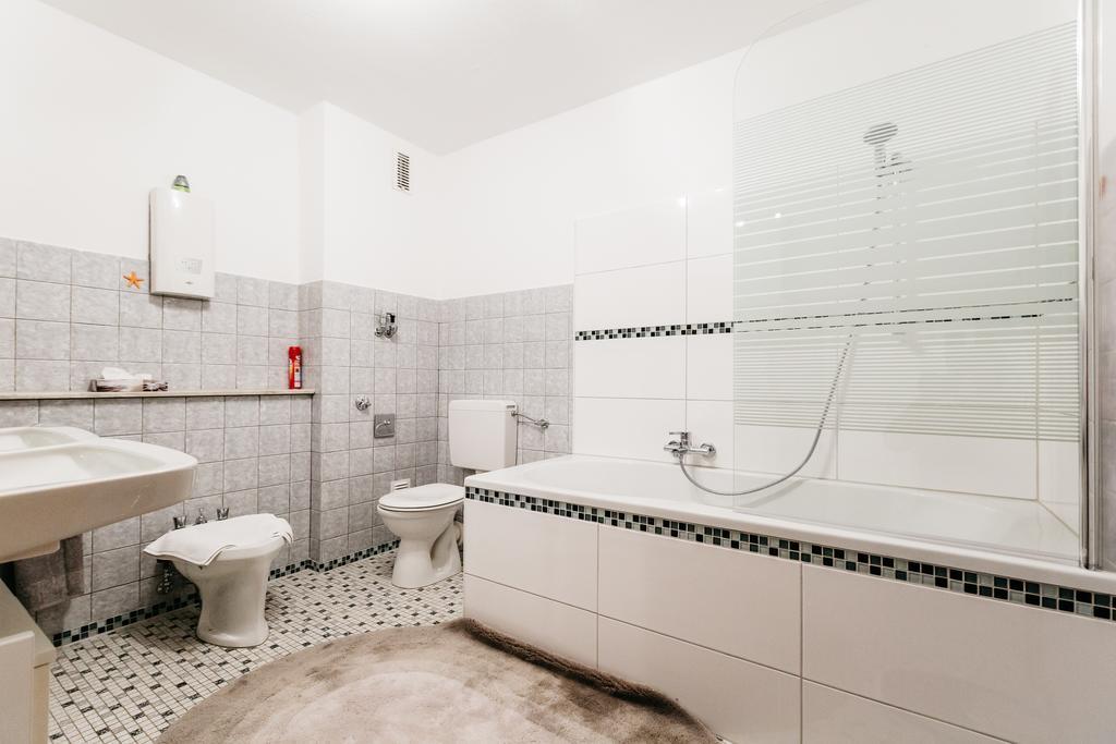 Apartments Neuss Chambre photo